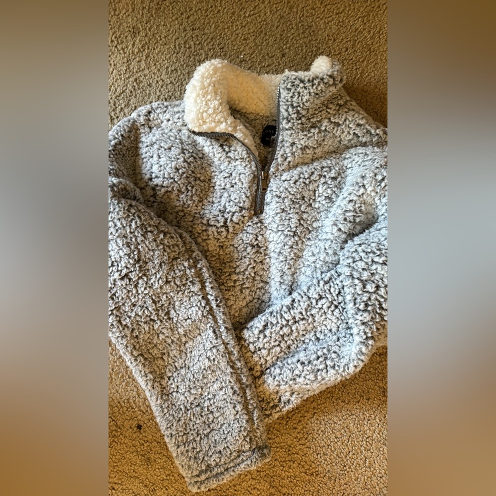 Large “Sherpa” pullover